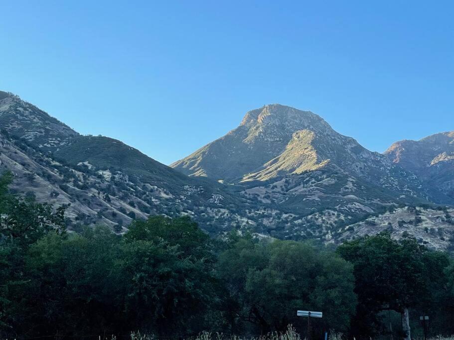 Soleil Luna 2 Miles From Sequoia Park Entrance 三河城 外观 照片
